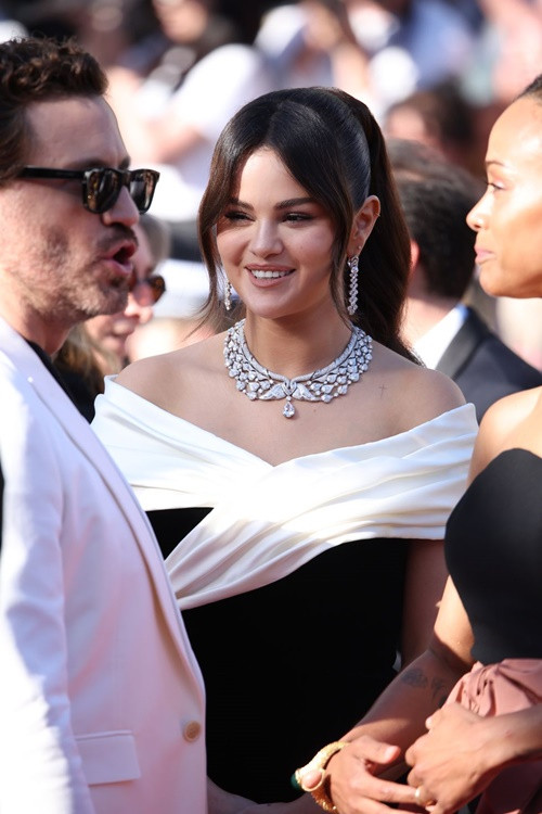 Selena Gomez được xem là mỹ nhân nổi bật nhất trên thảm đỏ Cannes 2024 ngày thứ 5. Ảnh: Getty Images.