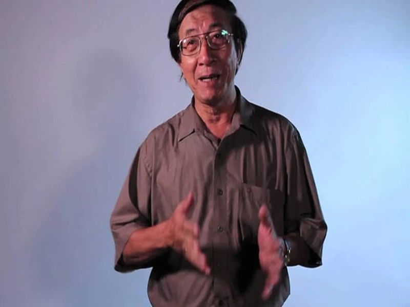 Theo VOV, năm 1994, NSND Nguyễn Hữu Phần được đạo diễn Khải Hưng mời về Hãng phim truyện Đài Truyền hình Việt Nam, bắt đầu với Lẽ nào anh lại quên - bộ phim đầu tiên của chương trình Văn nghệ Chủ nhật. Ảnh: Dân Việt.