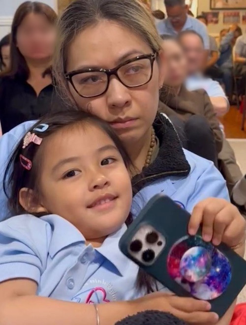 “Đây là screenshot (ảnh chụp màn hình) để gửi cho mọi người. Ai đang muốn biết tại sao và đang nghĩ là Phương không nghe máy. Phương để screenshot này và sẽ không nói gì thêm. Phương xin thành thật cảm ơn mọi người yêu thương anh Tiến và đã quan tâm. Giấy khai tử chưa có được”, Bình Phương viết. Ảnh: Người Đưa Tin.