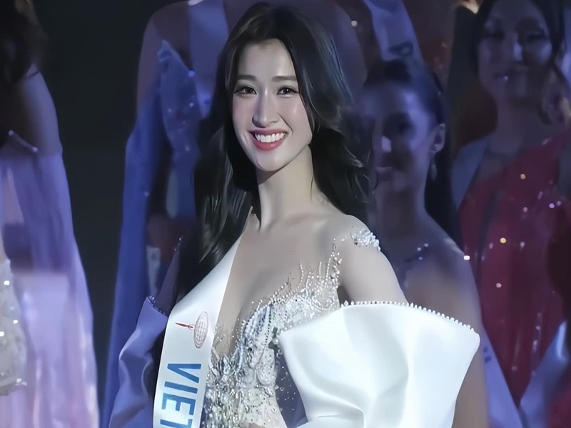 Tháng 10/2023, Á hậu Phương Nhi đại diện Việt Nam tham gia cuộc thi Miss International - Hoa hậu Quốc tế được tổ chức vào tại Nhật Bản.