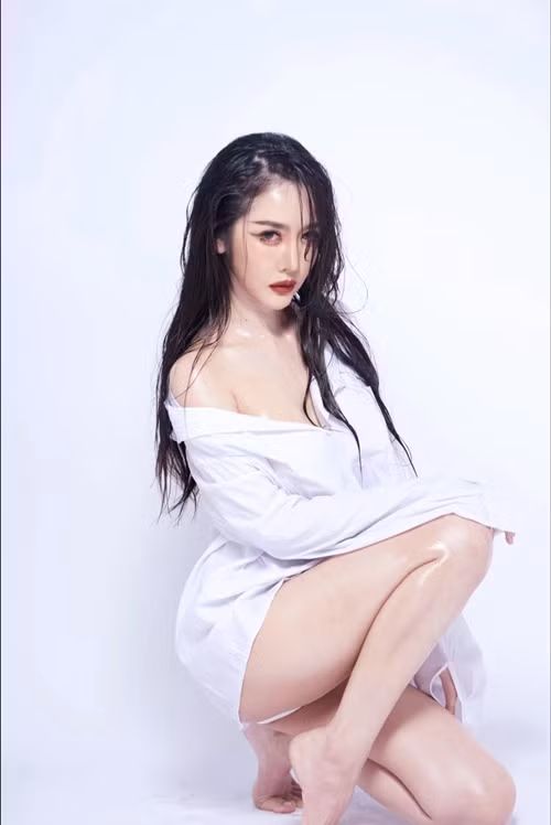 Hình ảnh Punrada mặc táo bạo quá quen thuộc với người hâm mộ.