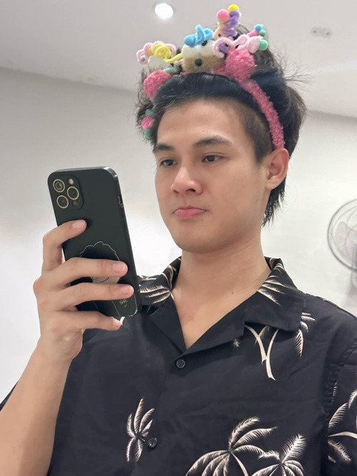 Tiến Phát tỏ ra chiều chuộng Quỳnh Lương.