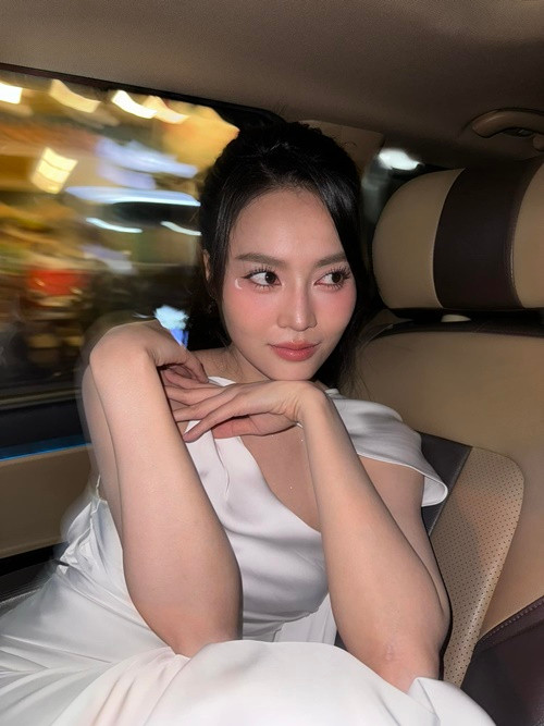 “Ngọc không chắc là mình sẽ học được gì sẽ giỏi thế nào, nâng cao bản thân ra sao nhưng đó là nguyện vọng mong muốn cho nghề nghiệp mà Ngọc theo đuổi”, nữ diễn viên cho hay. Ảnh: FBNV.