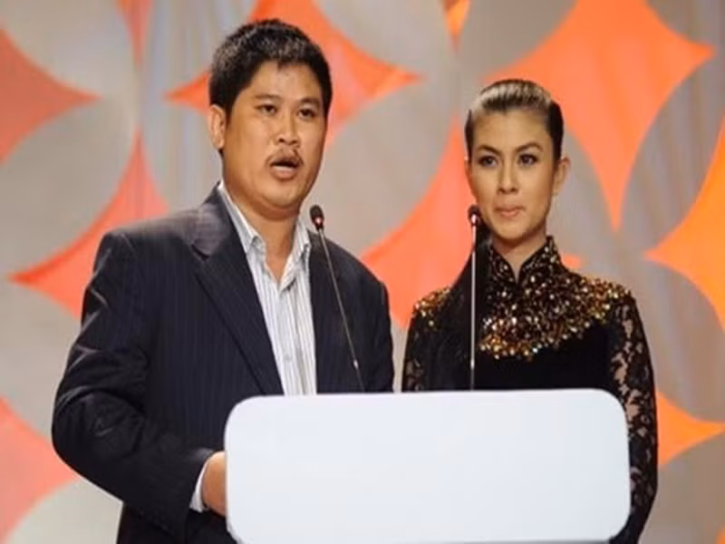 Năm 2012, Phước Sang lâm vào cảnh nợ nần vì đầu tư kinh doanh bất động sản nhưng thua lỗ, Kim Thư làm hết mức có thể để cứu chồng. Sau đó, cô ly hôn vì không tìm được tiếng nói chung. Ảnh: Vietnamnet.