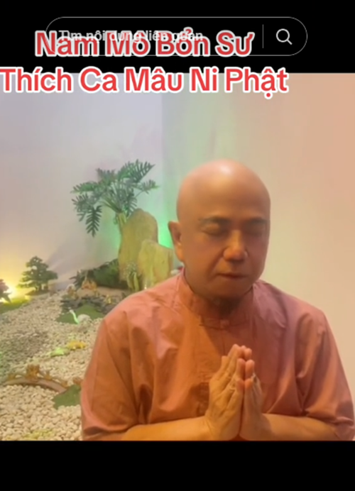 Hình ảnh Hồng Tơ sau khi xuống tóc. Ảnh: TikTok.