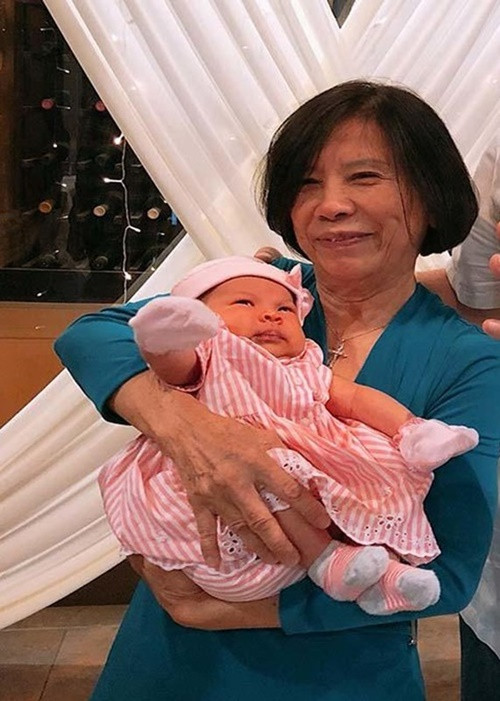 Thanh Thảo cho biết, mẹ chuồng luôn xuất hiện kịp thời để đưa ra những lời khuyên giúp tổ ấm nhỏ của cô luôn ấm êm.