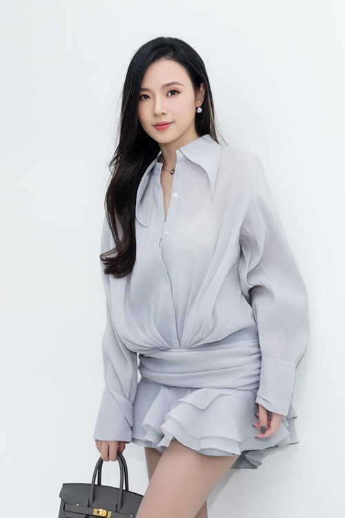 Chủ kênh TikTok "Chưa biết_01" và fanpage "This is Mặt Nạ" phải giải trình về việc đăng video, hình ảnh về Midu. Ảnh: FBNV.