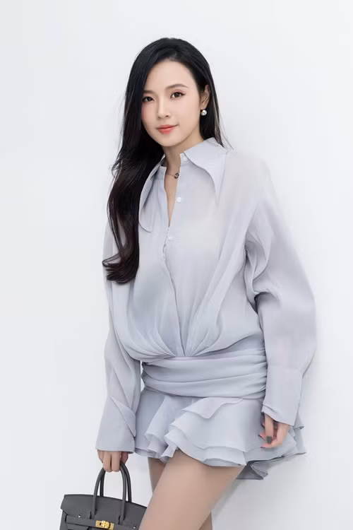 Chủ kênh TikTok "Chưa biết_01" và fanpage "This is Mặt Nạ" phải giải trình về việc đăng video, hình ảnh về Midu. Ảnh: FBNV.