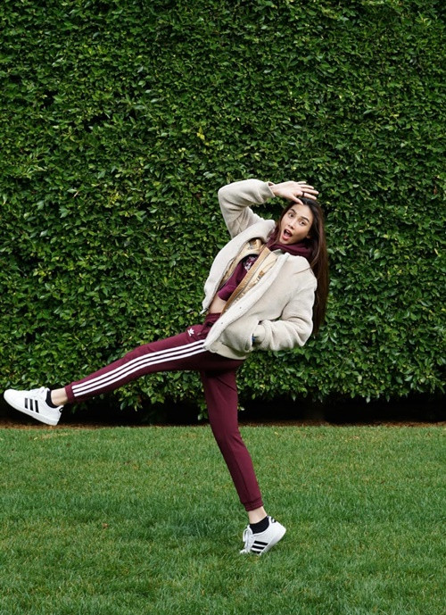 Theo Người Lao Động, Võ Hoàng Yến quyết định sinh con và chăm sóc con ở Mỹ.