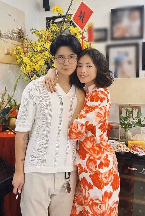 Gần đây, vợ chồng Ngô Thanh Vân mở quán ăn.