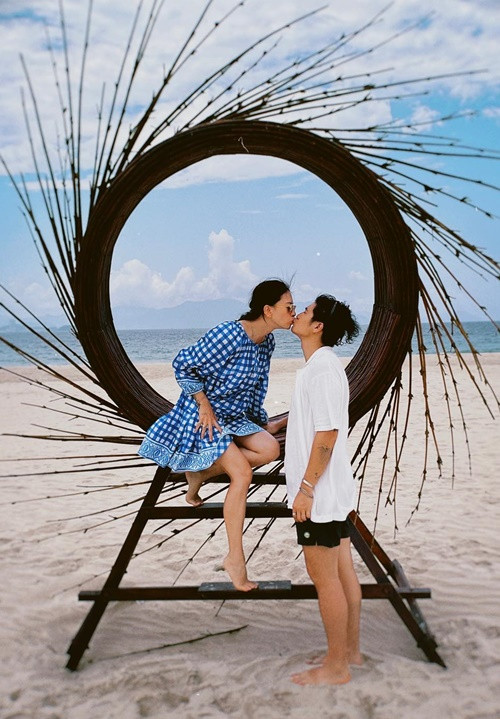 Ngô Thanh Vân và Huy Trần có cuộc sống bình yên, hạnh phúc sau 2 năm cưới.