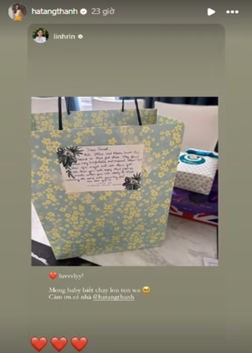 Mới đây, Linh Rin chia sẻ, vợ chồng Tăng Thanh Hà - Louis Nguyễn tặng quà cho con gái của cô. Phía Hà Tăng đăng tải lại bài đăng của Linh Rin. Ảnh: Instagram.