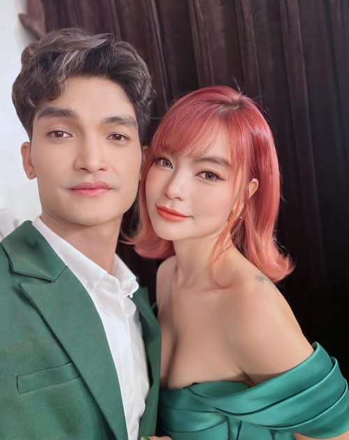 Thảo Vy gắn bó với Mạc Văn Khoa từ những ngày anh còn nghèo khó.