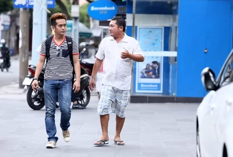 Đóng chung Đất phương Nam, Hùng Thuận muốn giúp đỡ Phùng Ngọc. Ảnh: Znews.