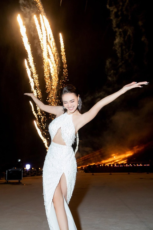 Lan Ngọc đang là một trong những nghệ sĩ đắt show quảng cáo. Ca sĩ Sơn Thạch từng cho biết, Lan Ngọc là ngọc nữ quảng cáo. Ảnh: FBNV.