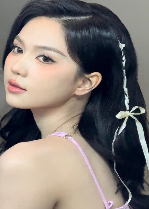 Chân dài gốc Trà Vinh sở hữu gương mặt baby.