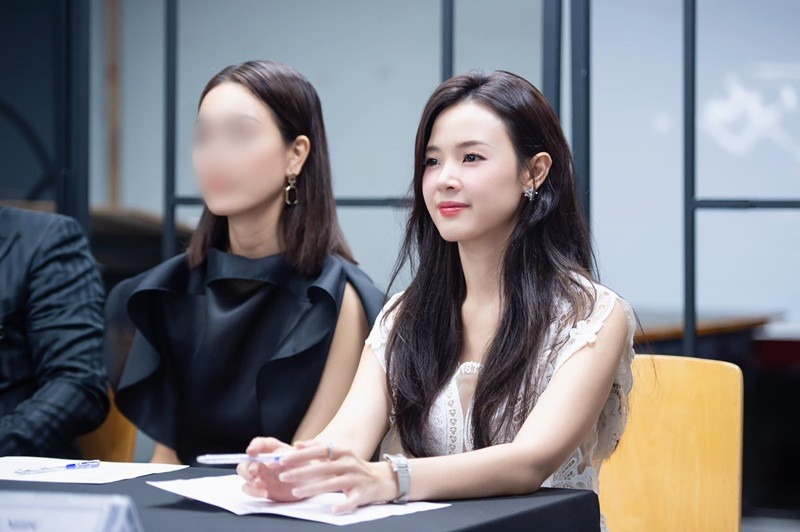 Nhan sắc của Midu ngọt ngào, trẻ trung ở tuổi 35.