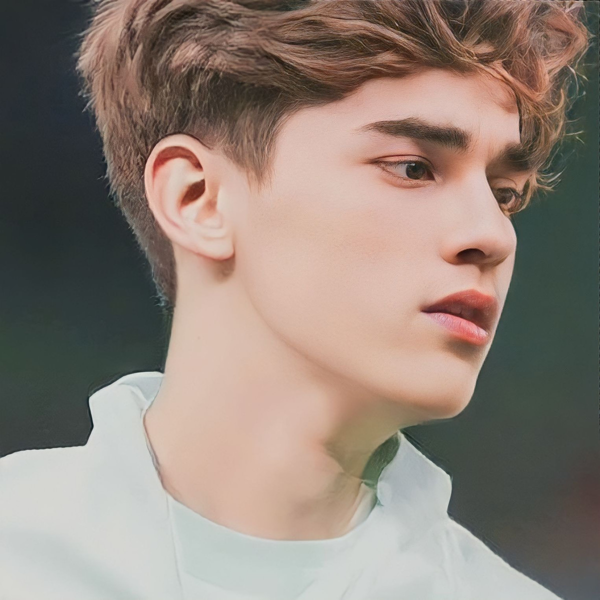 Thậm chí vào thời điểm đó, những hội nhóm hâm mộ chàng cầu thủ trẻ phải có lên tới hàng trăm nghìn thành viên. Rất nhiều bài viết trên MXH đã tổng hợp những khoảnh khắc của Gavi với tiêu đề "ảnh đại diện" cho các chị em. (Ảnh: Facebook)