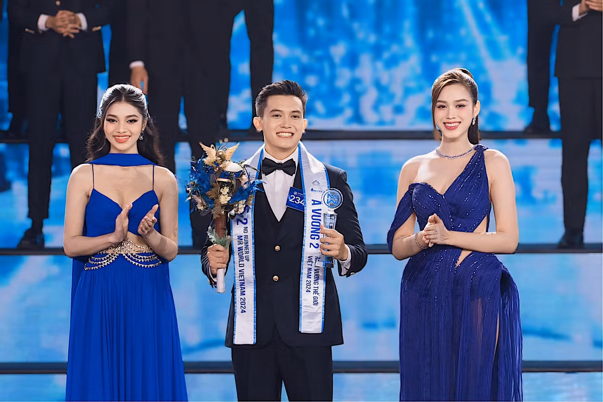 Tại cuộc thi, Ta Bi gây ấn tượng với gương mặt góc cạnh, chiều cao 1m79 và thân hình cơ bắp.