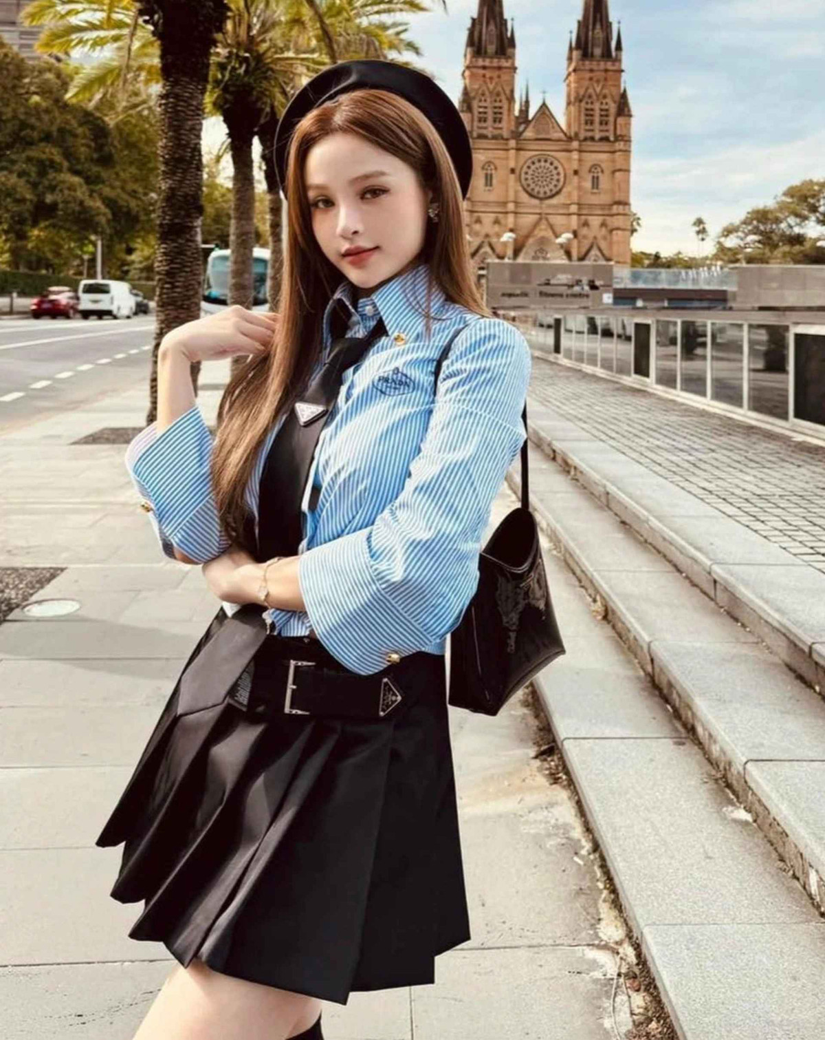 Ngoài thời gian chăm sóc gia đình nhỏ, người đẹp Hà thành còn quyết định chuyển hướng sang lĩnh vực kinh doanh và sở hữu thương hiệu mỹ phẩm, thời trang, nhà hàng riêng. Huyền Baby tận hưởng cuộc sống sang chảnh, thường xuyên đi du lịch, nghỉ dưỡng ở những địa điểm đắt đỏ. Ảnh sử dụng trong bài: FBNV