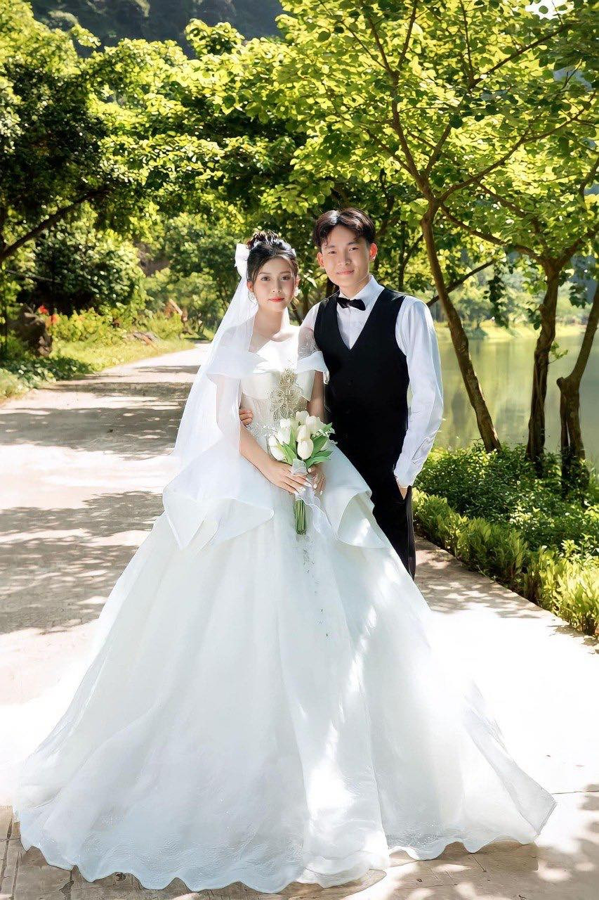 Đỗ Đạt kết hôn năm 2023, anh cùng vợ đón con đầu lòng vào cuối năm.