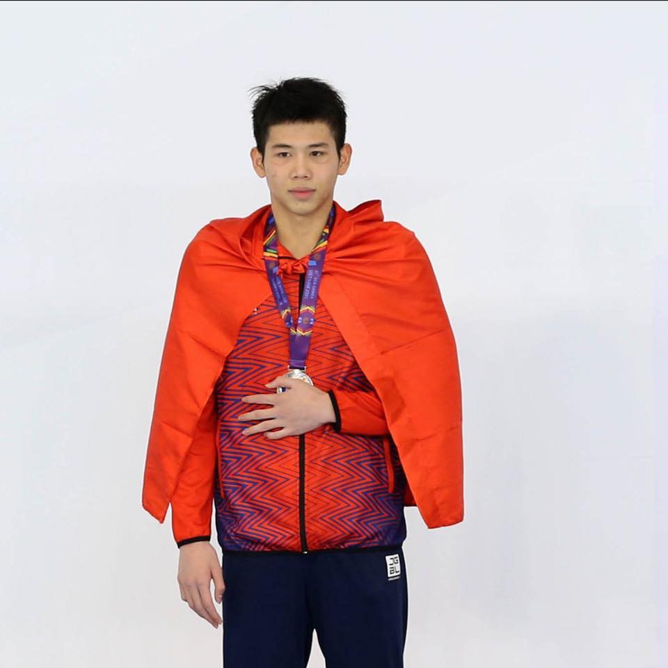 Hành trình đến với bộ môn bơi lội của chàng trai trẻ khá thú vị. Được biết ban đầu anh chàng bén duyên với bộ môn này do bị bố bắt, do lười học. Dần dần,Quang Thuấn mới yêu thích môn này và theo đuổi con đường vận đông viên chuyên nghiệp.