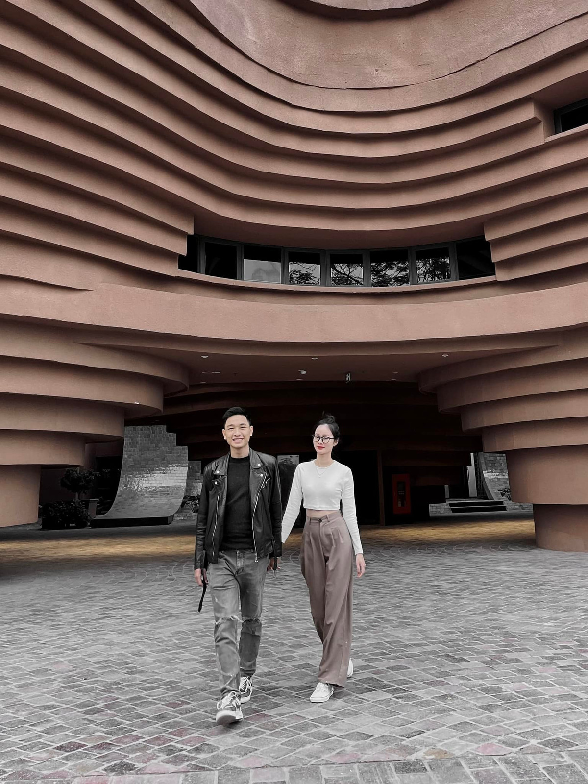 Đầu tháng 7 vừa qua, cặp đôi cũng đã thông báo tin vui đến mọi người và đang trong quá trình chuẩn bị đón em bé đầu lòng. Ảnh sử dụng trong bài: Facbook Chà và Minh.