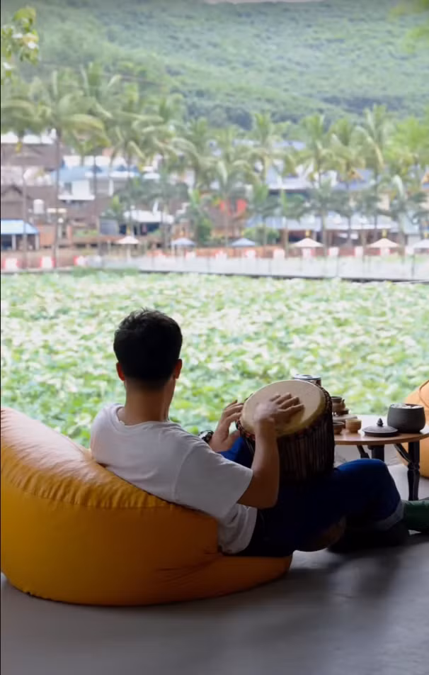 Đối với một số người, khái niệm "nghỉ hưu" chỉ như một sự rút lui tạm thời khỏi áp lực cuộc sống và công việc.