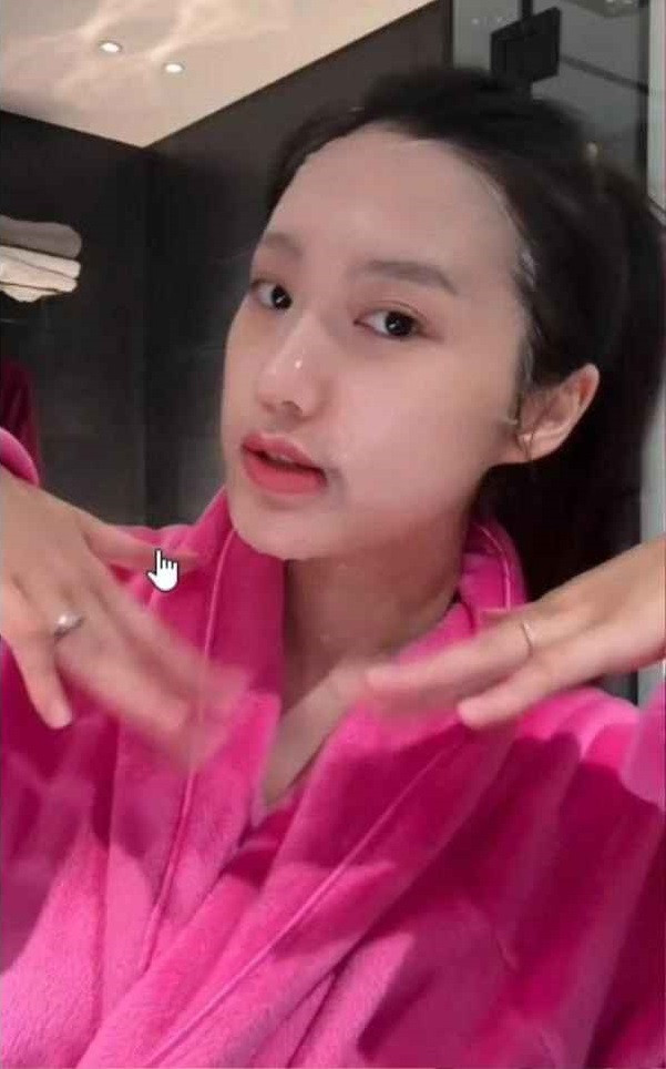 Netizen đồng loạt để lại bình luận "xin vía" Doãn Hải My.