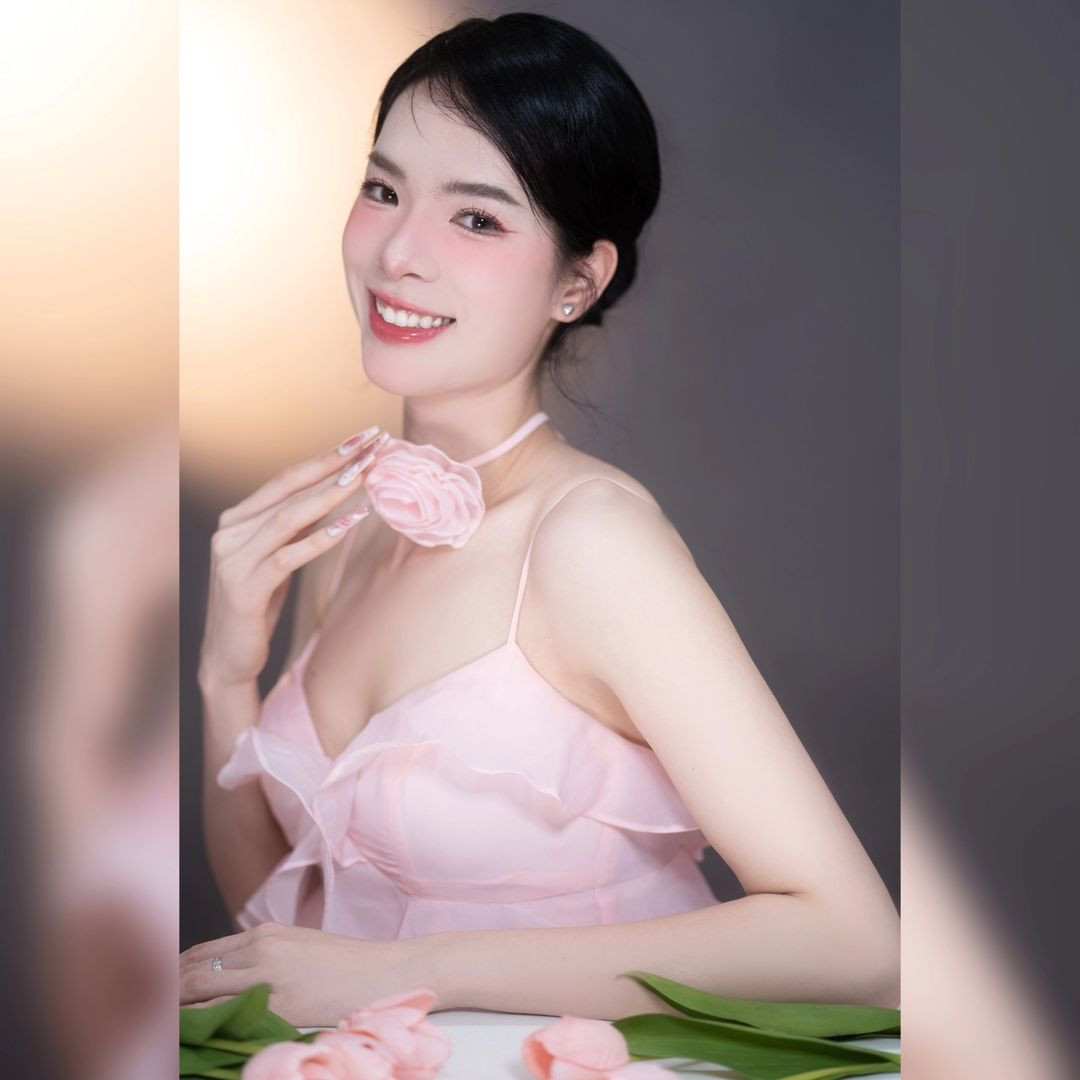 Nữ VĐV từng đoạt cú đúp danh hiệu "Miss Volleyball VTV Cup Bình Điền 2014" và "Miss Volleyball VTV Cup 2014". Ảnh: FBNV