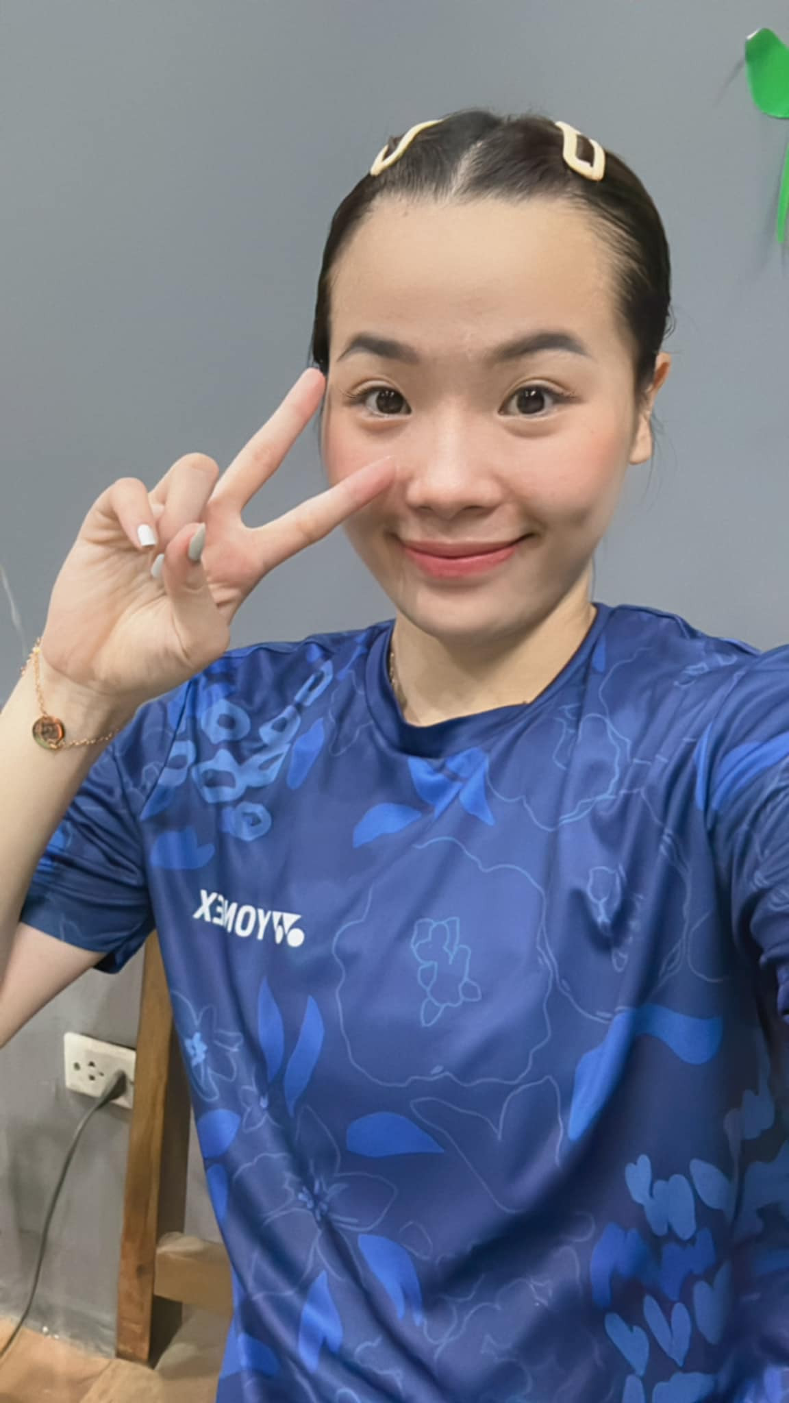 Được biết, đây không phải là lần đầu tiên Thùy Linh tham dự 1 kì Olympic. Tại Olympic Tokyo 2020, cô nàng phải dừng chân ở vòng bảng khi xếp sau Tai Tzu Ying của Đài Loan.