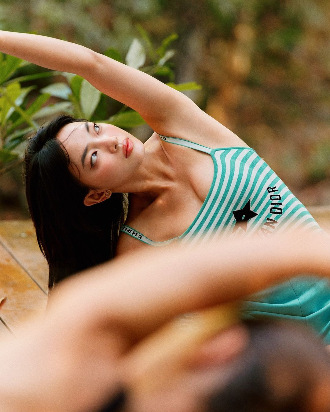 Sau lùm xùm bị quay lén trong phòng thay đồ tại cửa hàng thời trang, Châu Bùi khá yên ắng trên mạng xã hội.