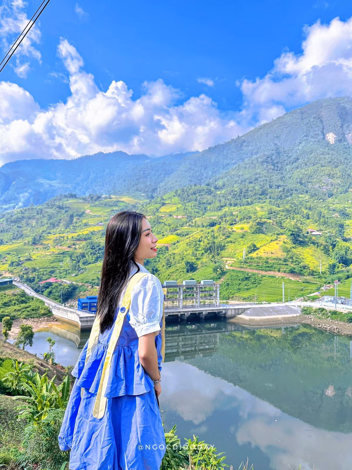 Vào khoảng thời gian này, lúa vẫn chưa vàng hẳn, nhưng chính vì thế lại tạo nên một sắc thái đặc biệt vô cùng quyến rũ. (Ảnh: Nguyễn Ngọc Tú)