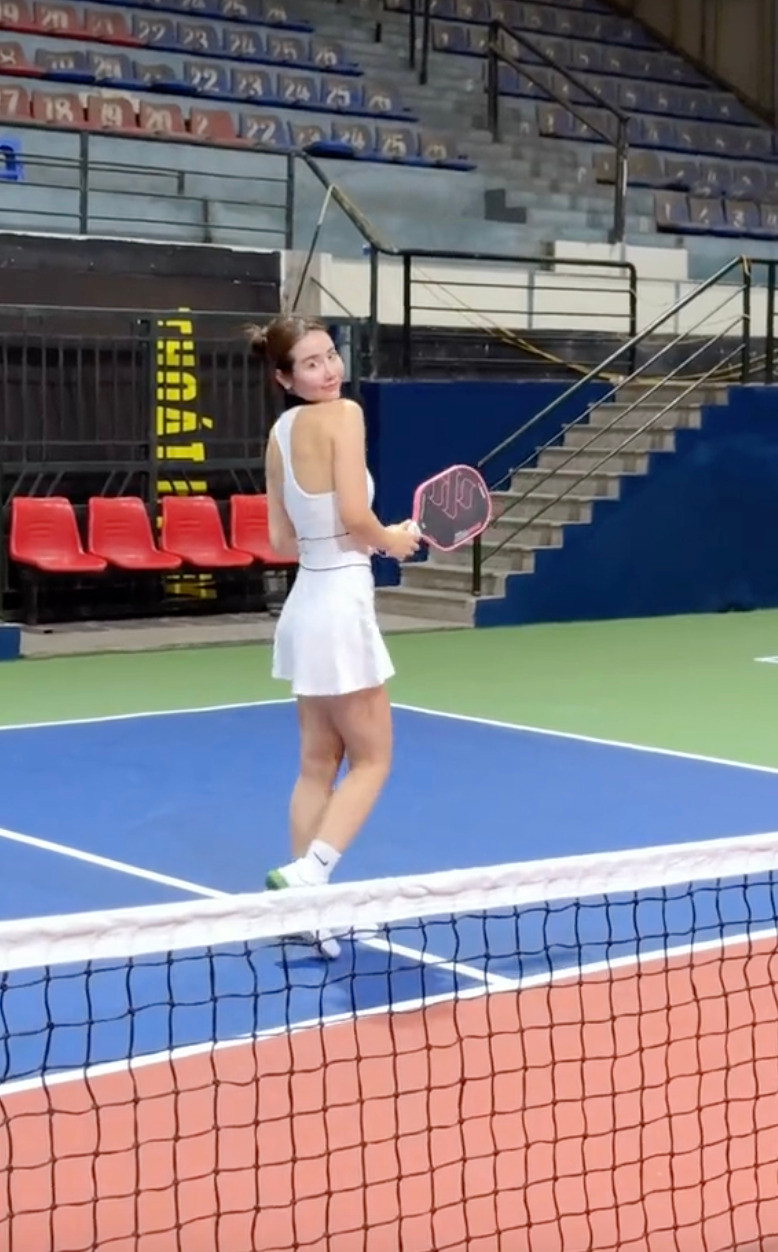 Huyền Lizzie cũng chính thức trở thành "fan cứng" của bộ môn này.