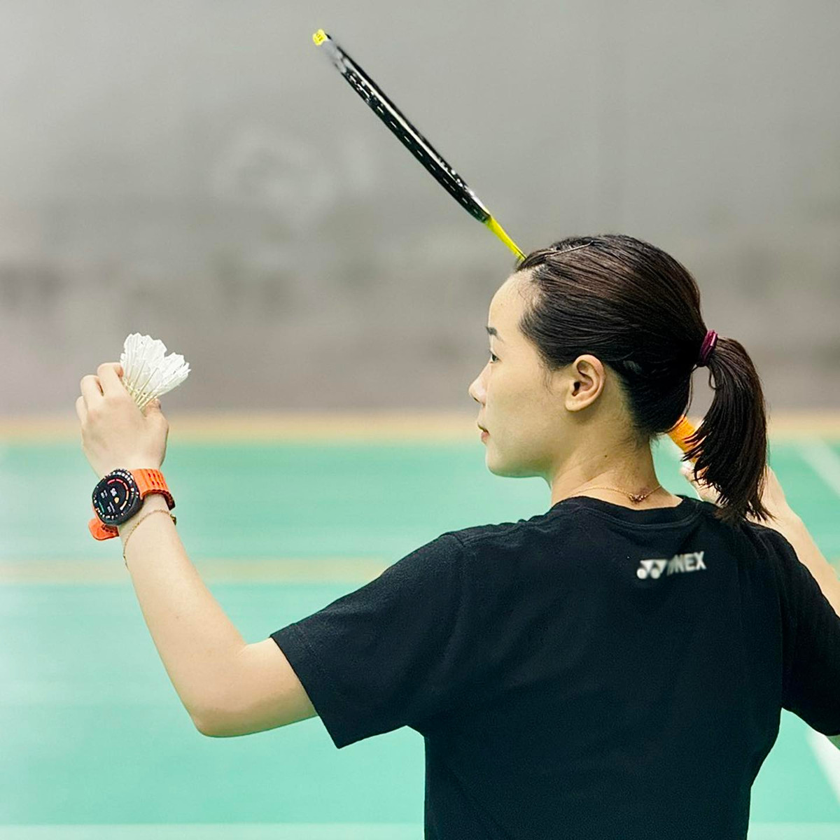 Nguyễn Thùy Linh được xem là tay vượt nữ số 1 Việt Nam. Cô nàng bắt đầu sự nghiệp khi rời quê hương ở tỉnh Phú Thọ, được đào tạo tại câu lạc bộ cầu lông Hà Nội và sau đó gia nhập câu lạc bộ cầu lông Đà Nẵng.