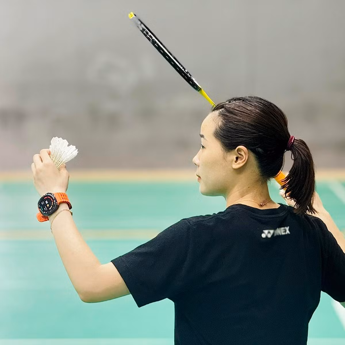 Nguyễn Thùy Linh được xem là tay vượt nữ số 1 Việt Nam. Cô nàng bắt đầu sự nghiệp khi rời quê hương ở tỉnh Phú Thọ, được đào tạo tại câu lạc bộ cầu lông Hà Nội và sau đó gia nhập câu lạc bộ cầu lông Đà Nẵng.