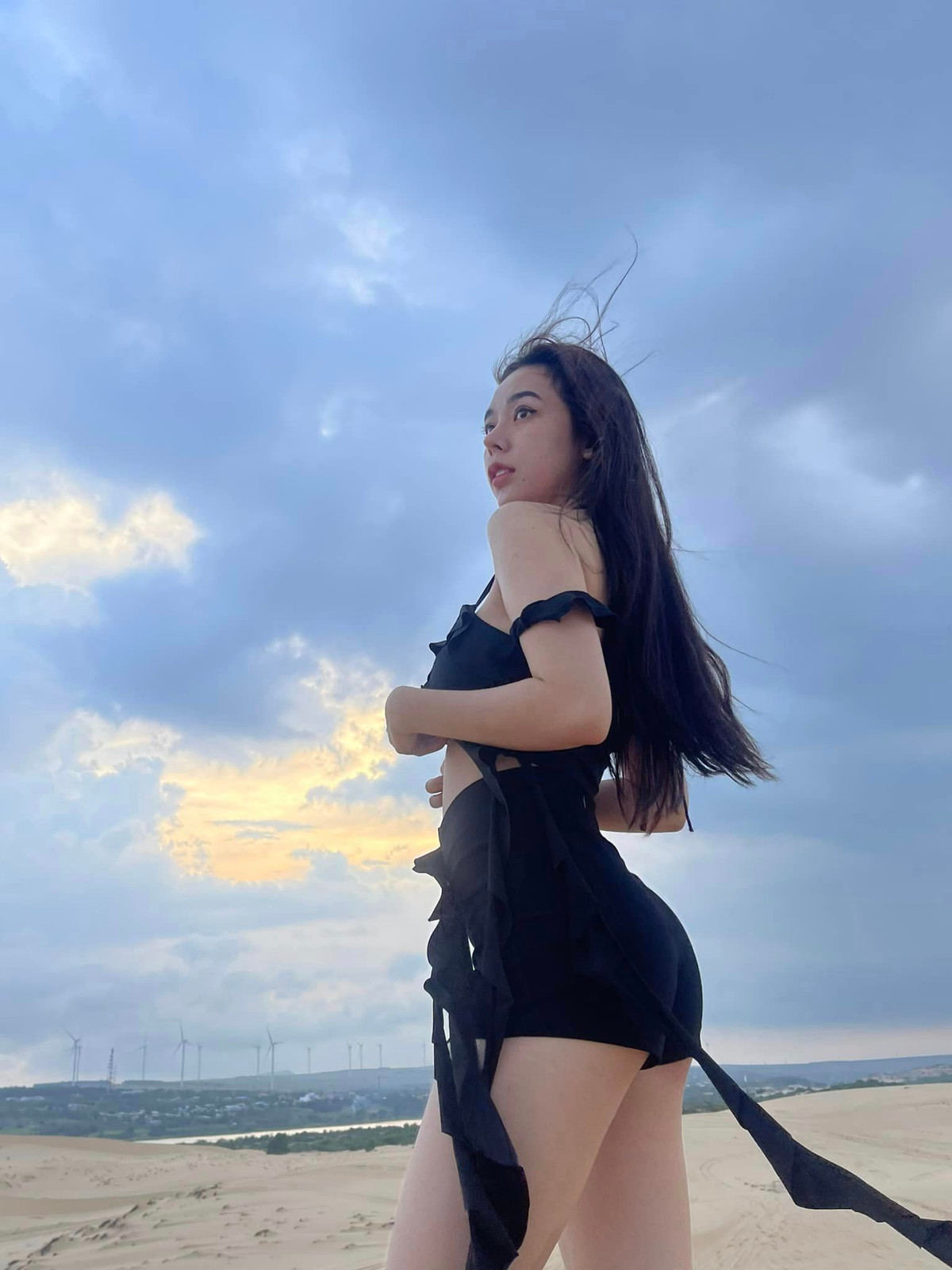 Hiện tại, hot girl TikTok này sở hữu hơn 600.000 lượt theo dõi TikTok, đây cũng là con số khiến nhiều bạn trẻ ước ao.