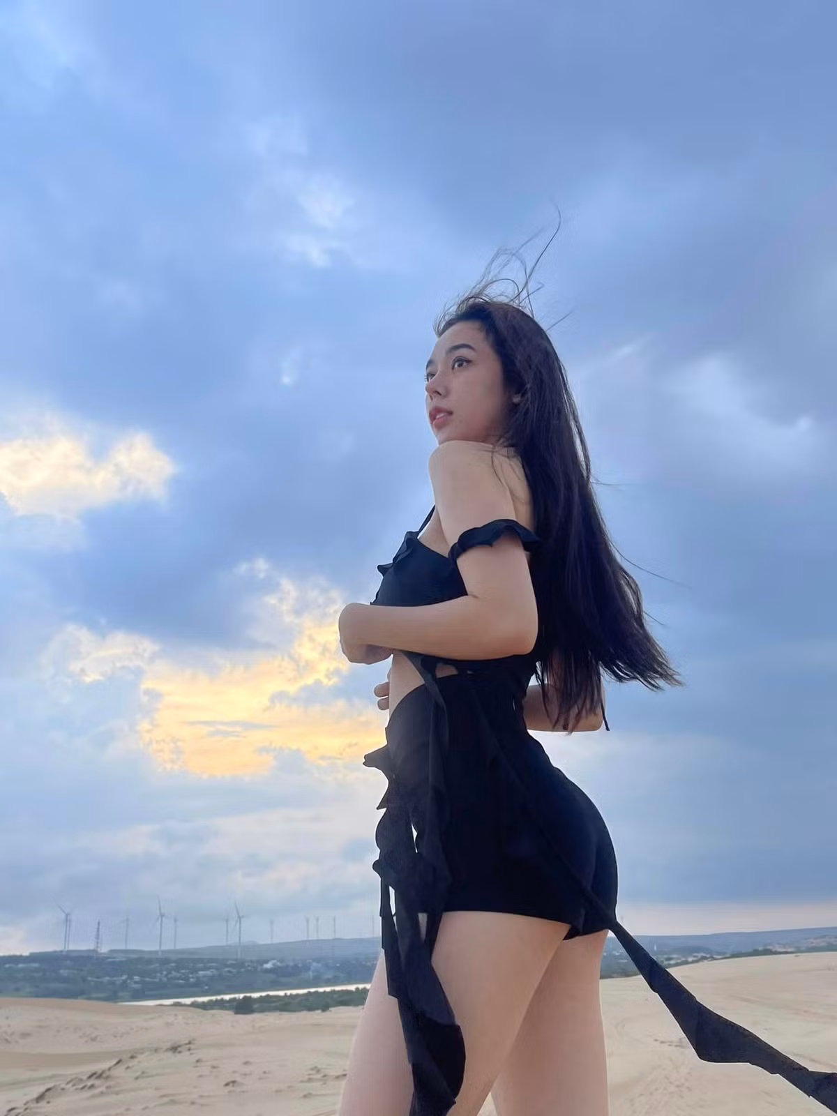 Hiện tại, hot girl TikTok này sở hữu hơn 600.000 lượt theo dõi TikTok, đây cũng là con số khiến nhiều bạn trẻ ước ao.