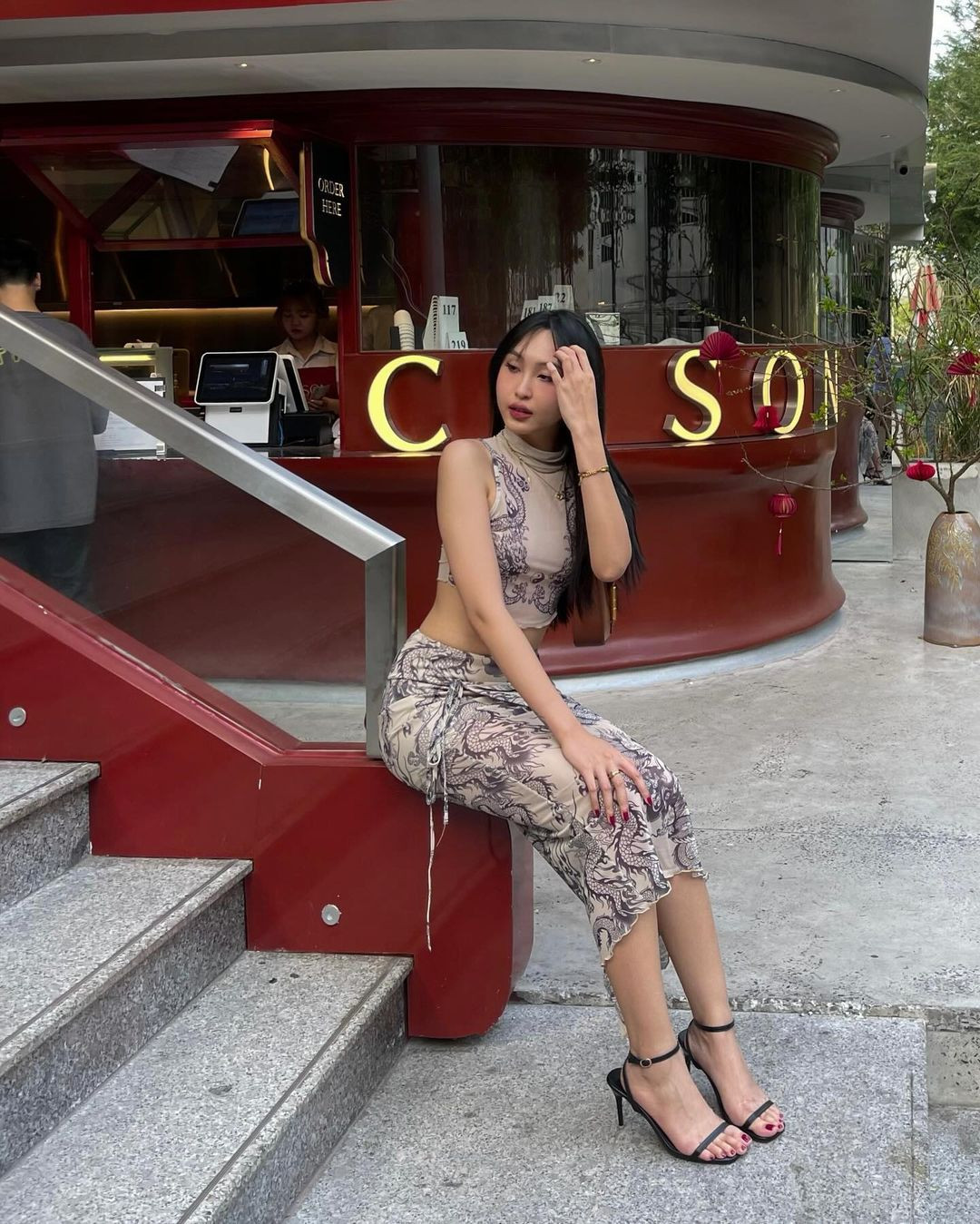 Ảnh sử dụng trong bài: Instagram nhân vật.