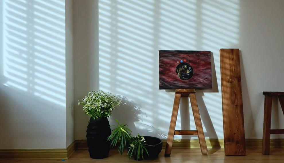 Được biết, sau biến cố gia đình, Lâm Minh đã rời Ninh Thuận và lên TP.HCM sinh sống. Hiện tại, hai mẹ con Lâm Minh đã chuyển về một không gian sống riêng.