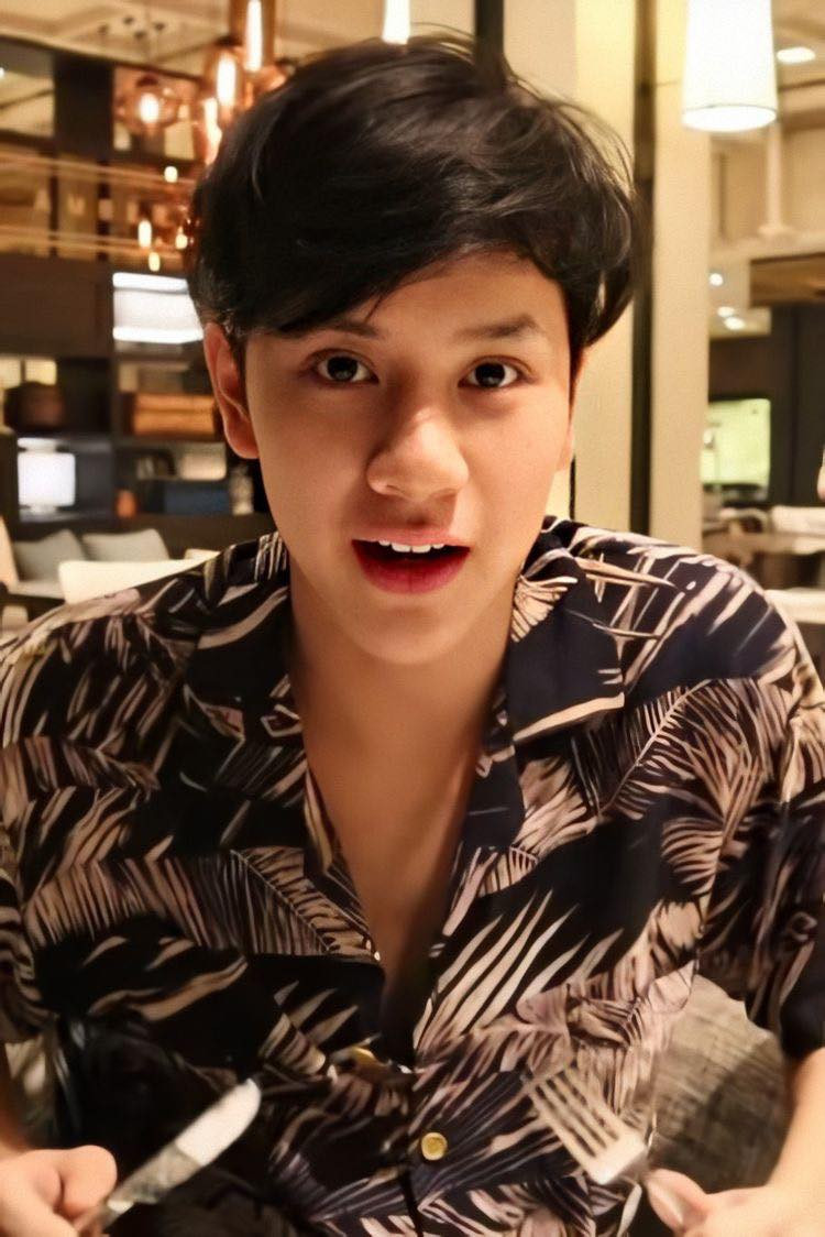 Hiện tại anh chàng đang là một trong những diễn viên đình đám của làng giải trí Thái Lan, đồng thời được nhiều fan Việt yêu mến. Ảnh sự dụng trong bài: Instagram