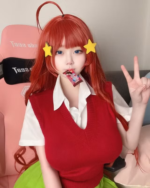 Cô nàng sở hữu hơn 393.000 người theo dõi trên Instagram.