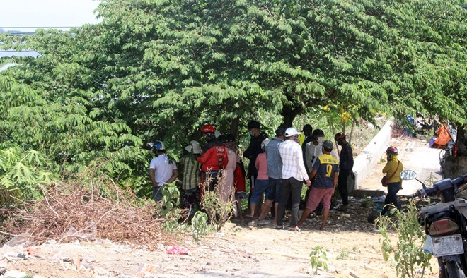  5. Phát hiện thi thể đang phân hủy trên sông: Khoảng 11h30 ngày 16/9, người dân phát hiện 1 thi thể nổi trên sông Bàn Thạch, đoạn chảy qua gần cầu Kỳ Phú 1, phường Hòa Hương, TP Tam Kỳ, tỉnh Quảng Nam nên trình báo cơ quan chức năng. Qua xác định ban đầu, nạn nhân tên Huỳnh T. (SN 1933, trú phường Phước Hòa, TP Tam Kỳ).