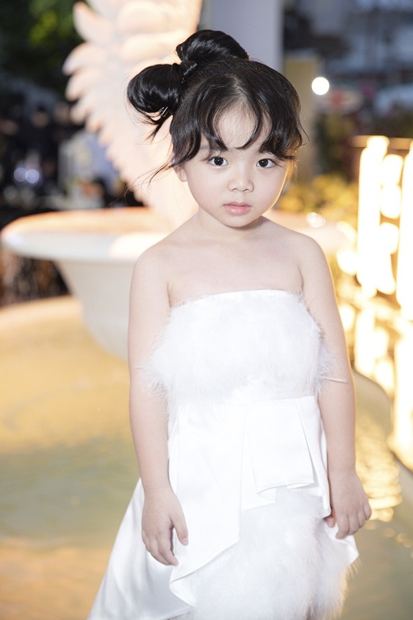 Hotgirl lot do trong “Anh khong doi qua” 7 nam truoc gio tay trang nuoi con-Hinh-9