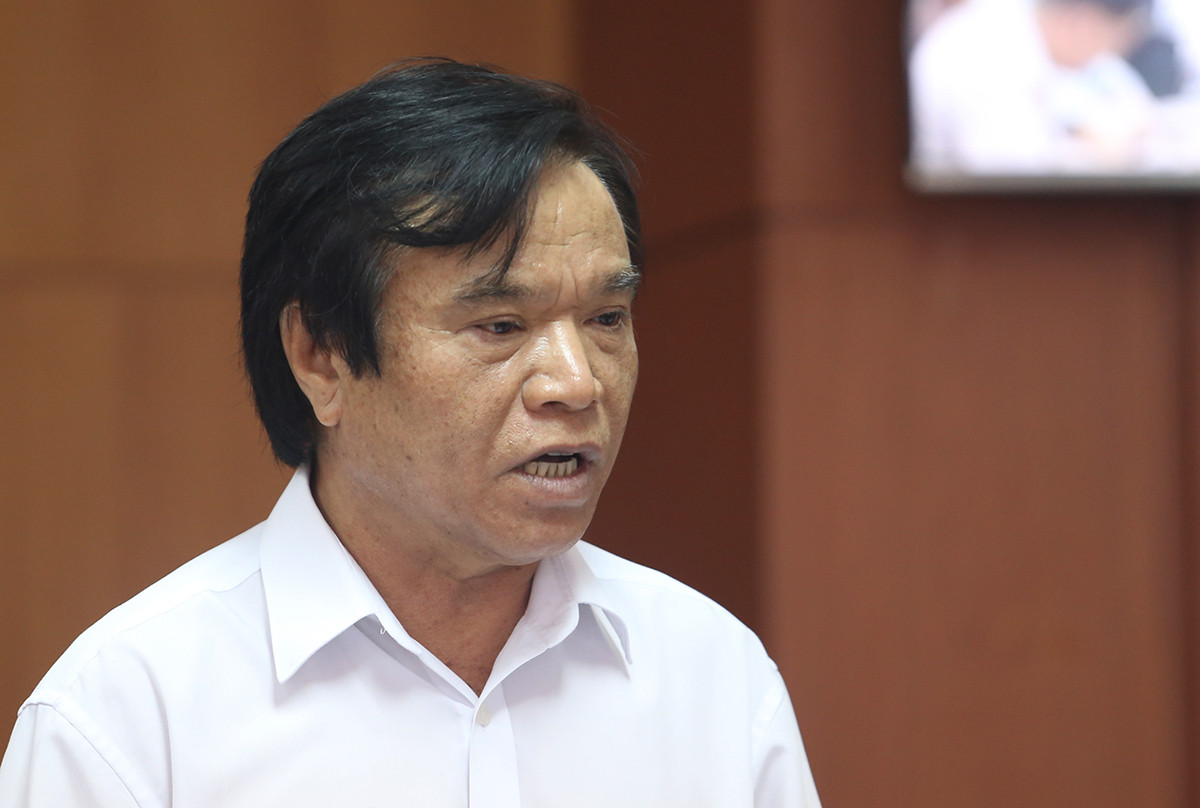 Ông Phan Văn Chín là một trong hai Giám đốc Sở bị Thanh tra Quảng Nam đề nghị kiểm điểm vì liên quan tới vi phạm trong quá trình xây dựng giá, thẩm định giá gói thầu mua sắm máy xét nghiệm COVID-19 của Sở Y tế tỉnh này.