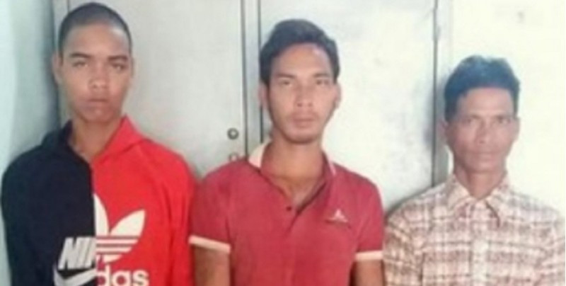  4. Tạm giữ 3 đối tượng chuyên trộm cắp máy bơm ở Gia Lai: Ngày 13/9, Công an huyện Đắk Đoa, tỉnh Gia Lai xác nhận, đơn vị vừa làm rõ 3 đối tượng đã tham gia vào nhiều vụ trộm máy bơm nước của người dân trên địa bàn để bán lấy tiền tiêu xài. Qua điều tra truy xét, Công an huyện Đăk Đoa làm rõ 3 đối tượng: Tâm (SN 1994), Khâm và Ti (SN 1986) cùng trú xã Kon Gang, huyện Đăk Đoa đã thực hiện nhiều vụ trộm cắp máy bơm trên địa bàn.