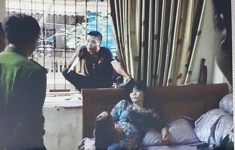 Loi khai ron nguoi cua con nghien khong che vo ban