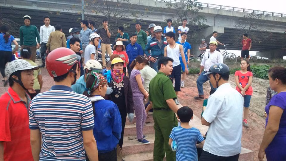 Ly di chong thanh nguoi vo gia cu, di tu tu