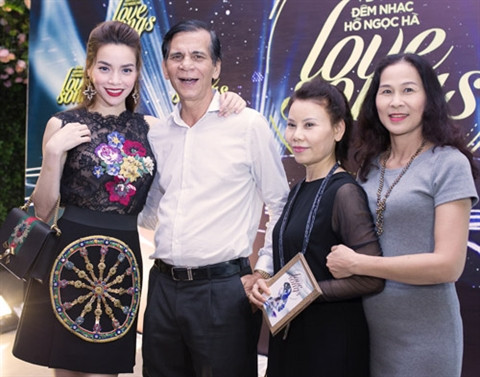 Khong dai gia chong lung, Ha Ho “dua hoi” ai?-Hinh-5