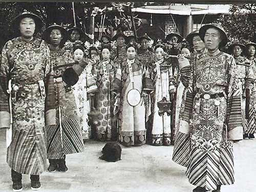 Noi bat hanh khung khiep it ai ngo toi cua nhung cong chua TQ-Hinh-3